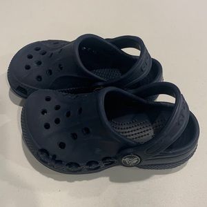 Toddler Crocs 7C Navy Blue